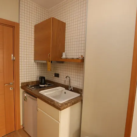 Hotel Mezzo 3*