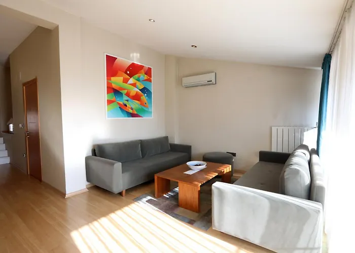 Hotel Mezzo 3*