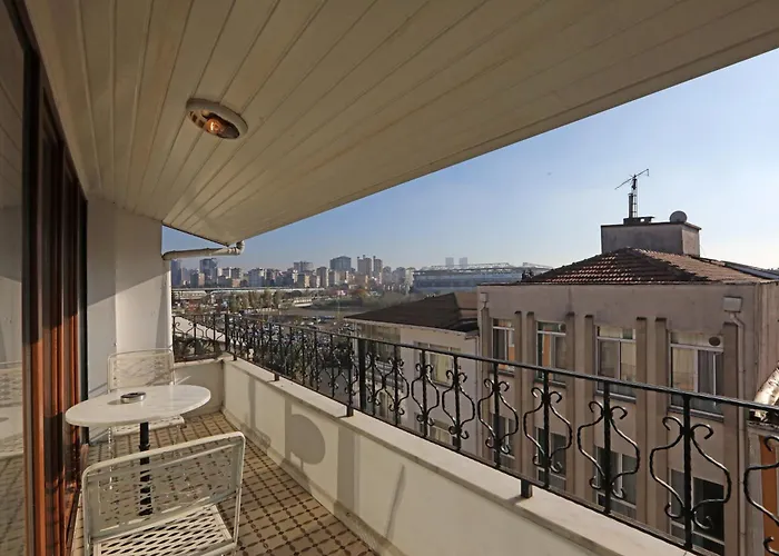 Hotel Mezzo