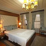 Mezzo Hotel 3*