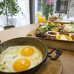 Mezzo Hotel 3*